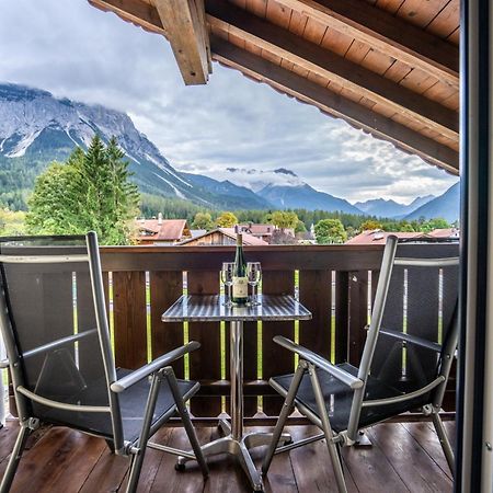 Tiroler Alpblick Appartements Ehrwald Exterior photo